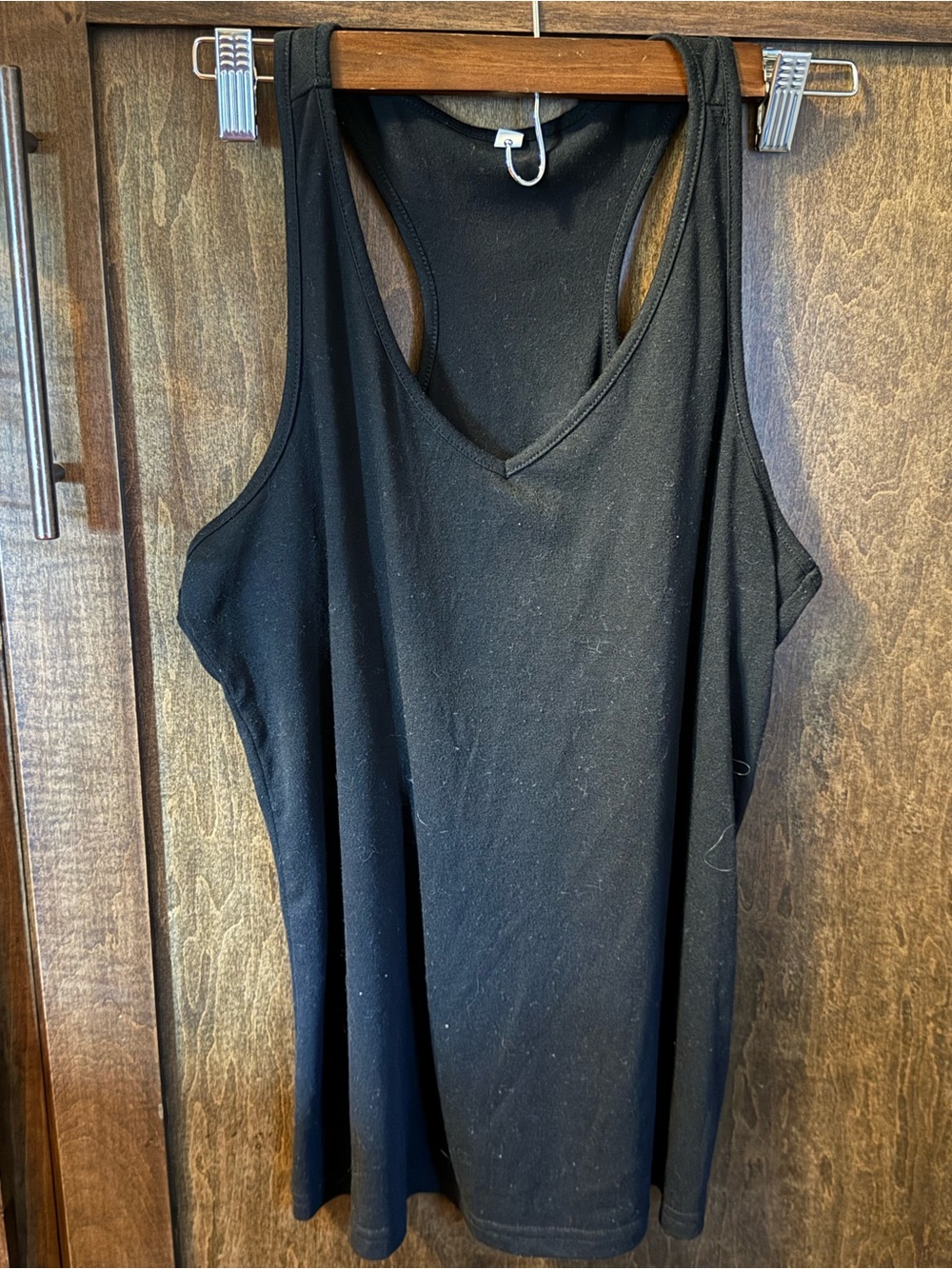 Source Unknown Black V-Neck Racerback Tank